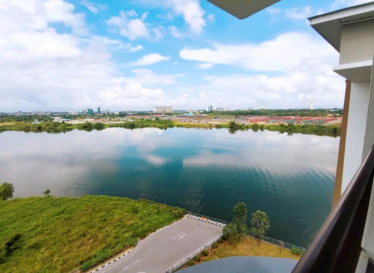 Muji Scenic View 2 Bedrooms Entire Apartemen